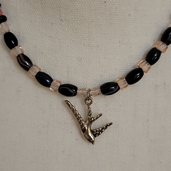 𝅺HANDMADE Black Agate Czech Glass Beaded Bird Pendant Collar Necklace - Picture 2 of 5
